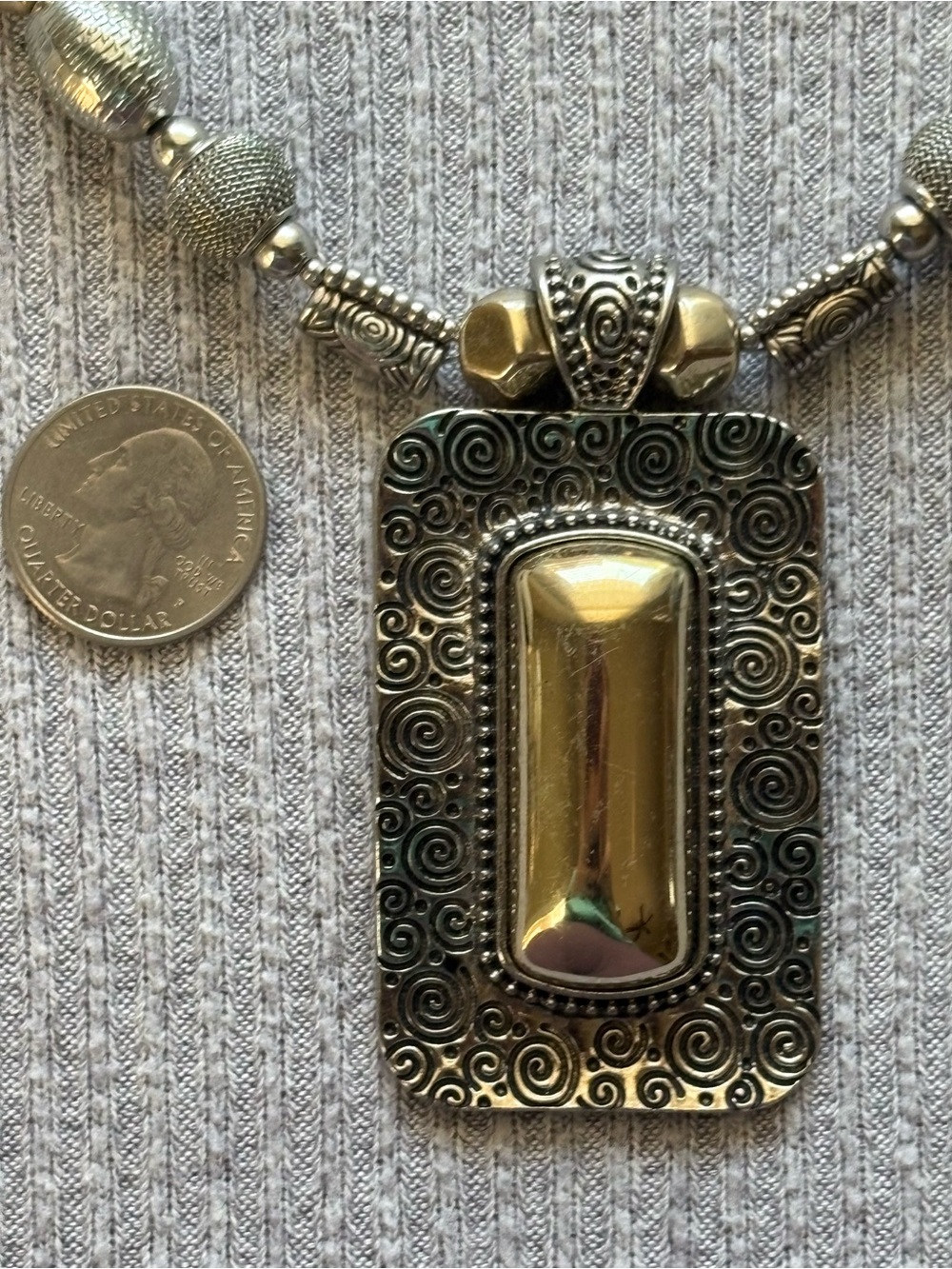 Vintage Chico’s signed gold tone & silver tone beaded adjustable necklace - Picture 3 of 7